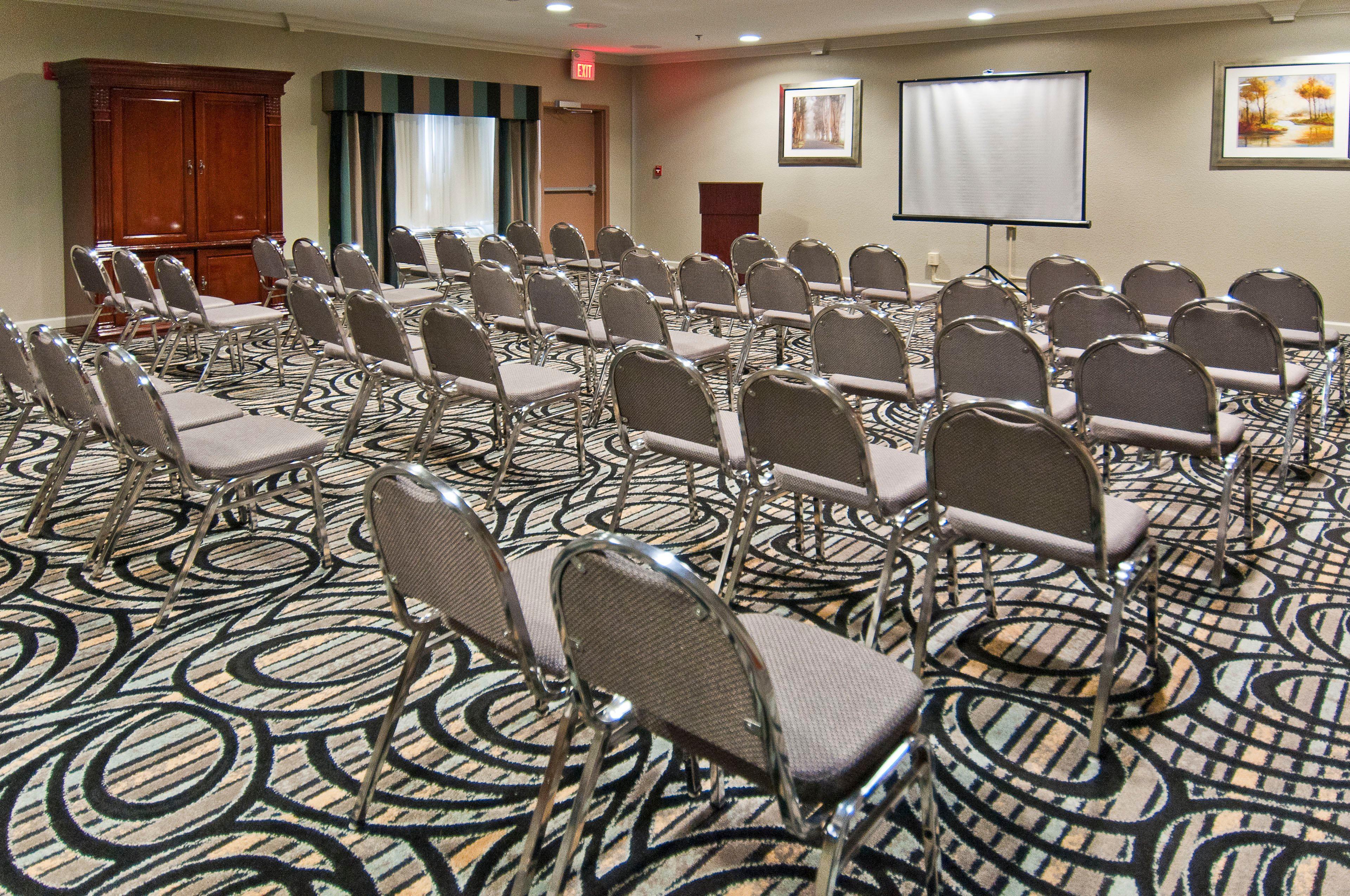 Holiday Inn Express Hotel And Suites Lake Charles By Ihg Экстерьер фото