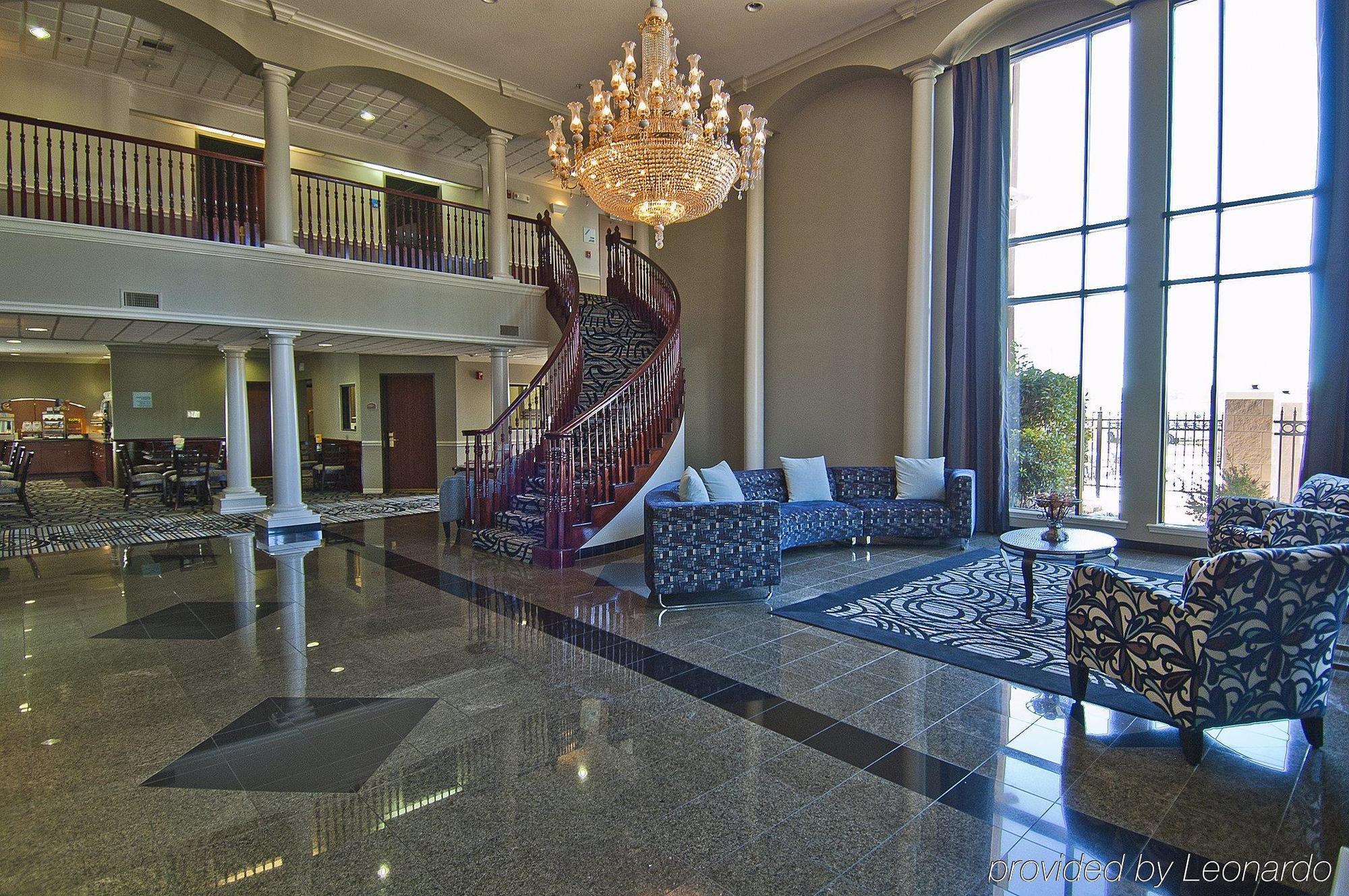 Holiday Inn Express Hotel And Suites Lake Charles By Ihg Интерьер фото